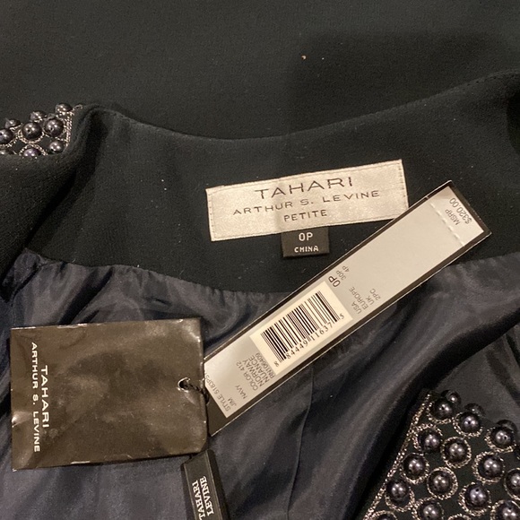 Tahari suit 0P petite navy New - Picture 11 of 12